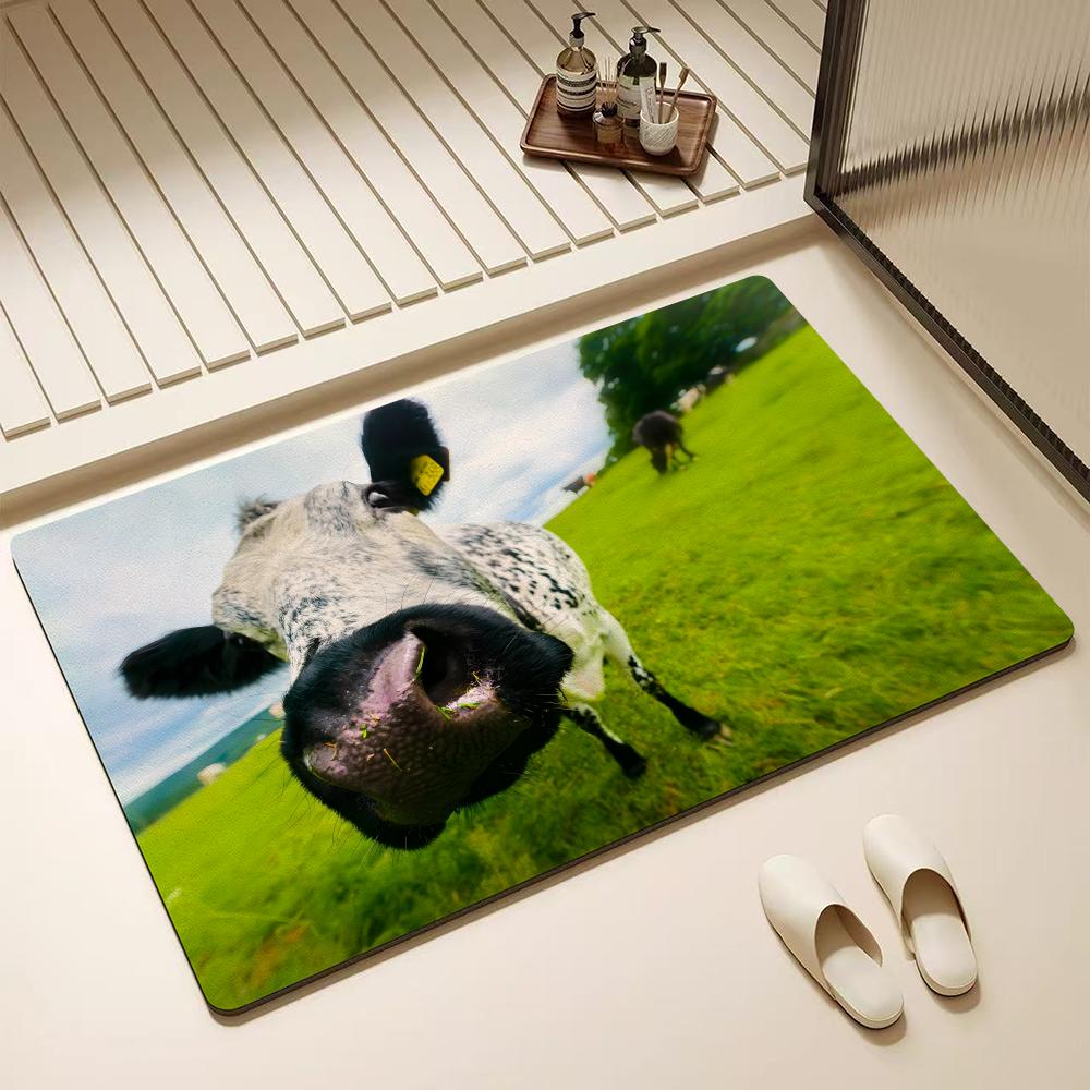 Cow Mat Rubber - Abstrakcyjna Mata Podłogowa z Motywem Krowy